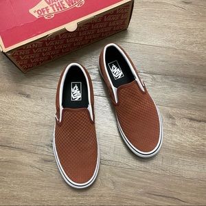 Rare Embossed Suede classic slip-on Vans in Sequoia